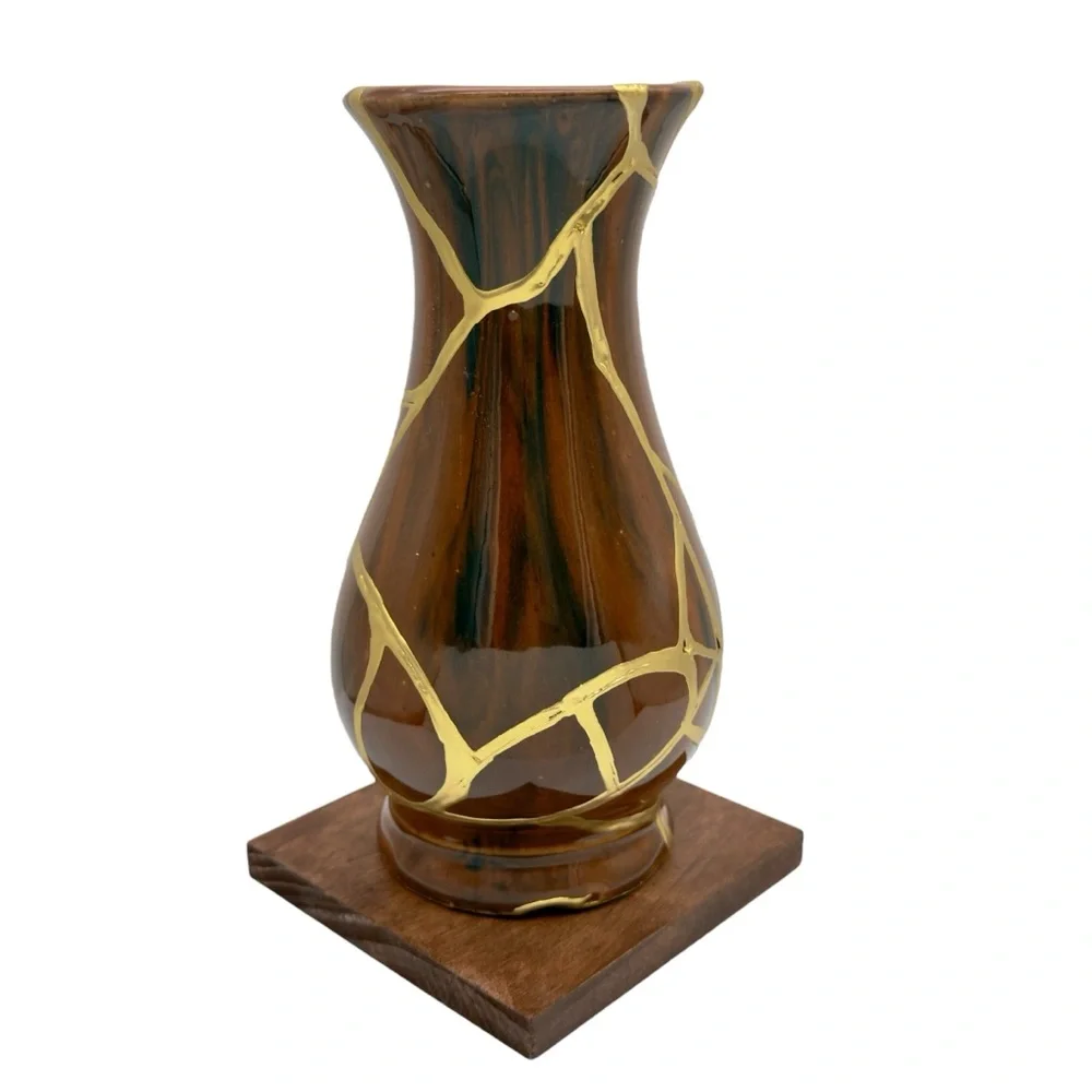 Kintsugi Vase Brown Glazed Pottery Gold Crack Art Anniversary Growth Gift - Picture 13 of 17